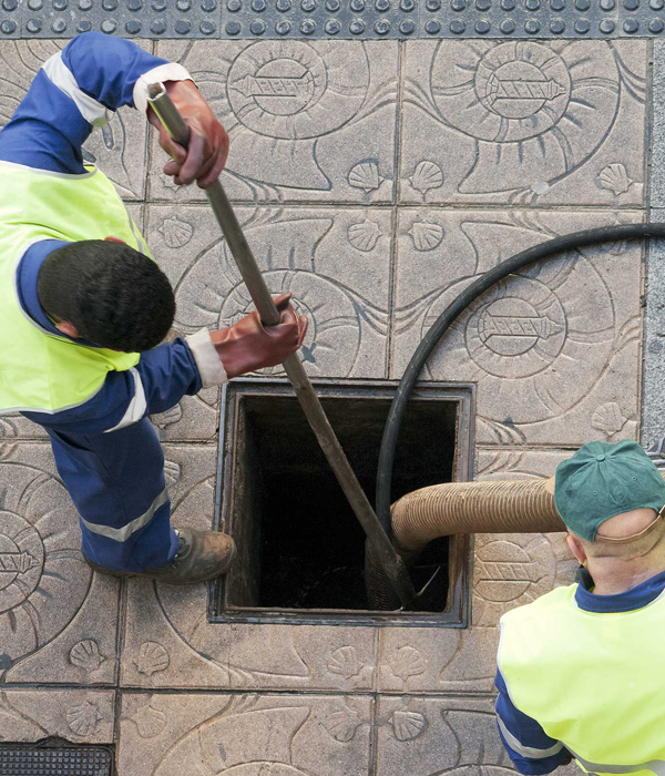 Sewer backup cleanup and repair service in NYC